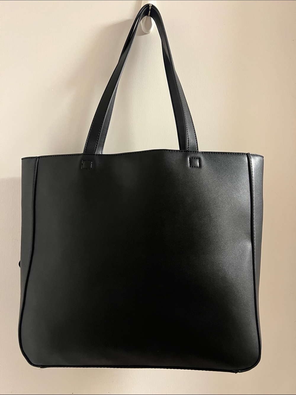 Karl Lagerfeld Black Tote with Signature Bow - Picture 6 of 7